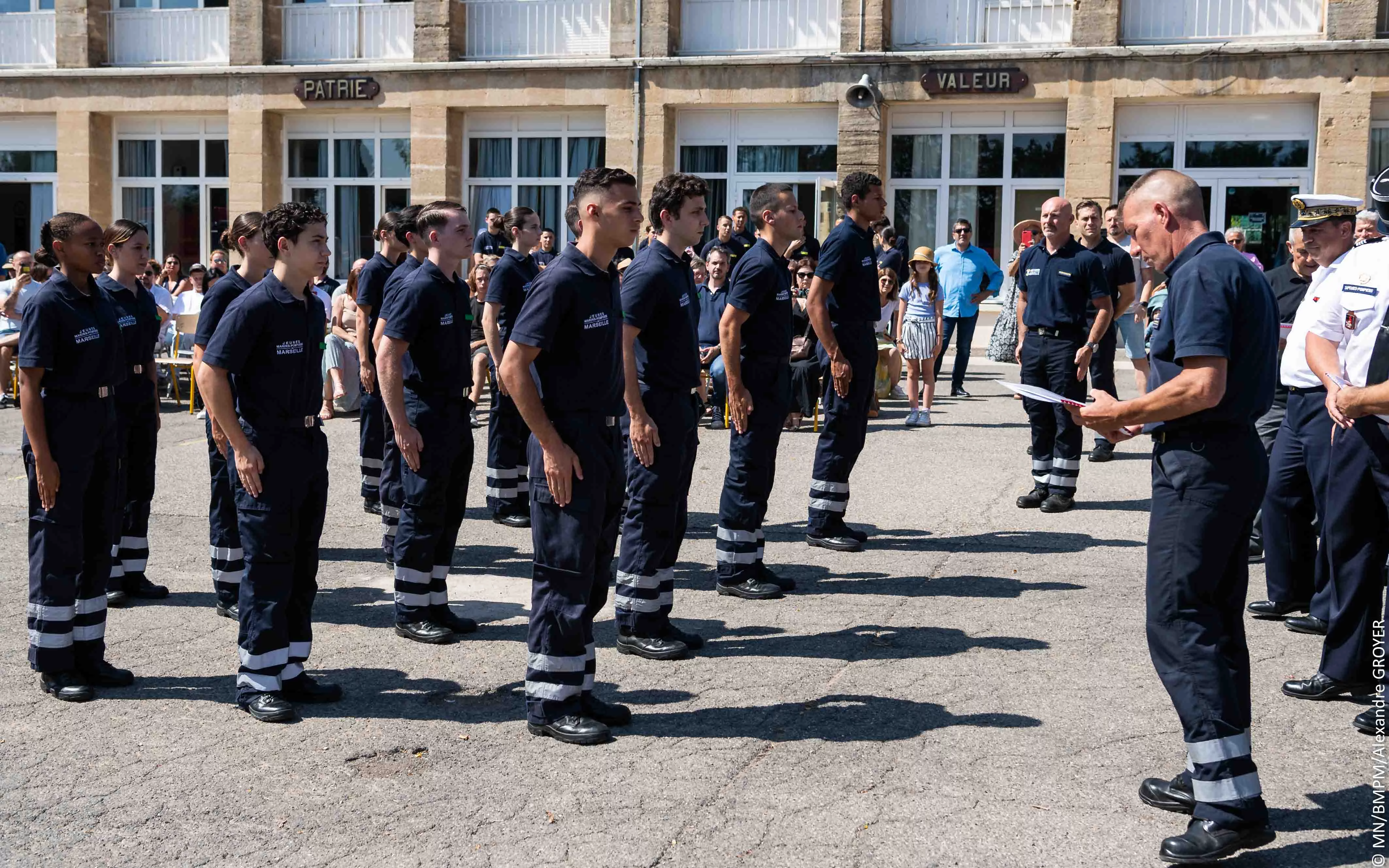 Remise de diplôme à la première session des jeunes marins-pompiers de Marseille