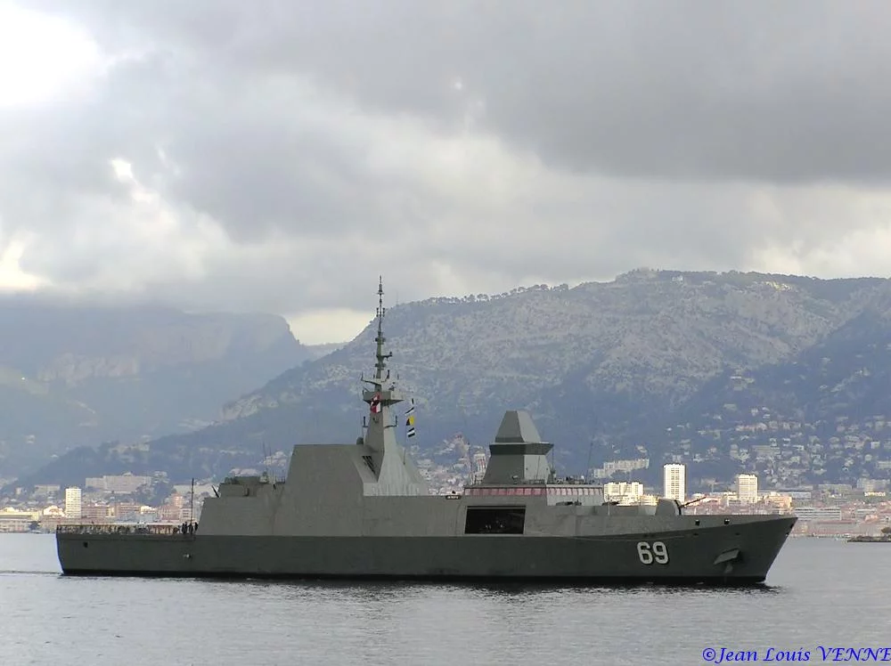 Appareillage de lâ€™Intrepid