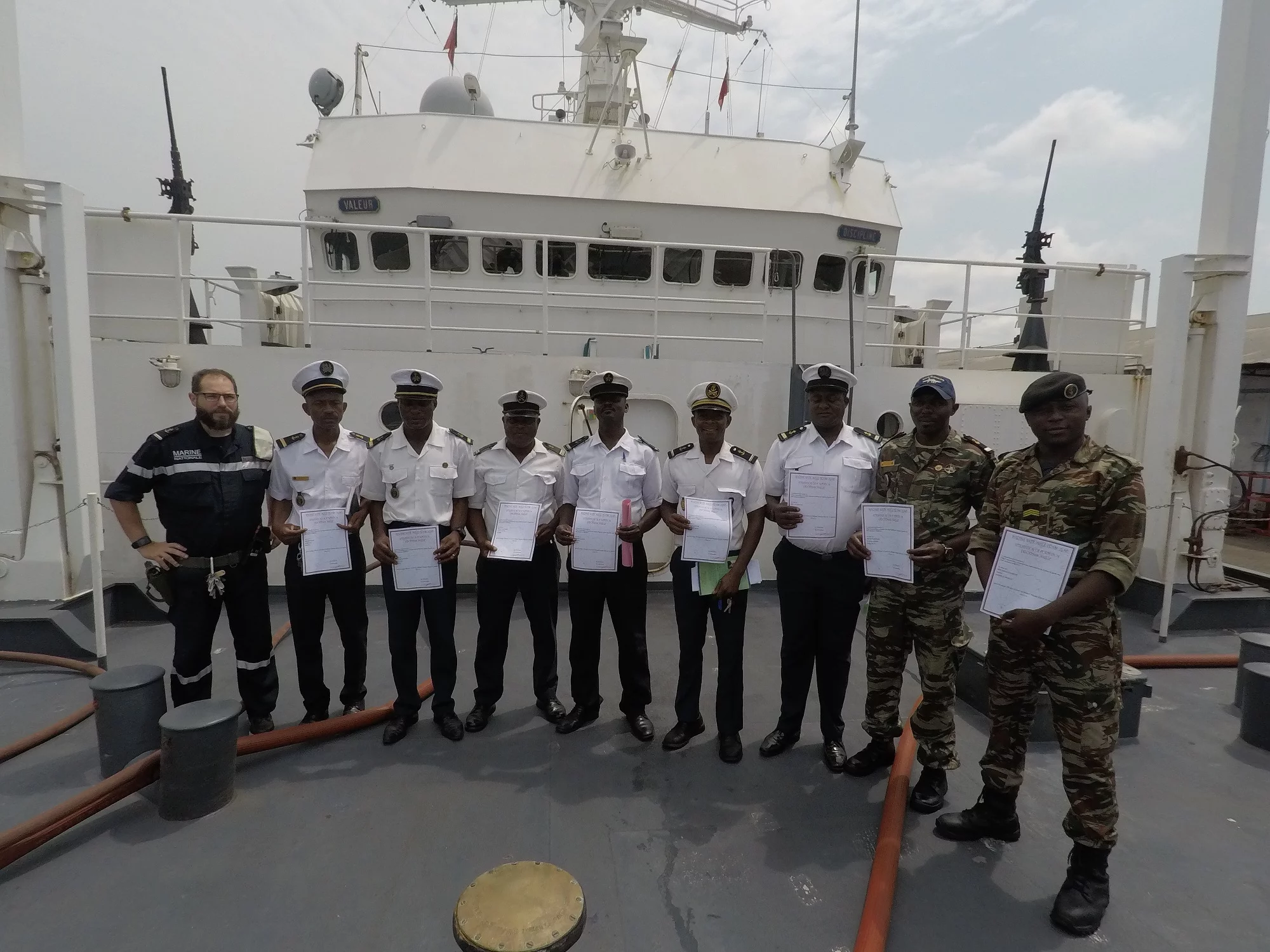 Les stagiaires sur le pont du Laplace
