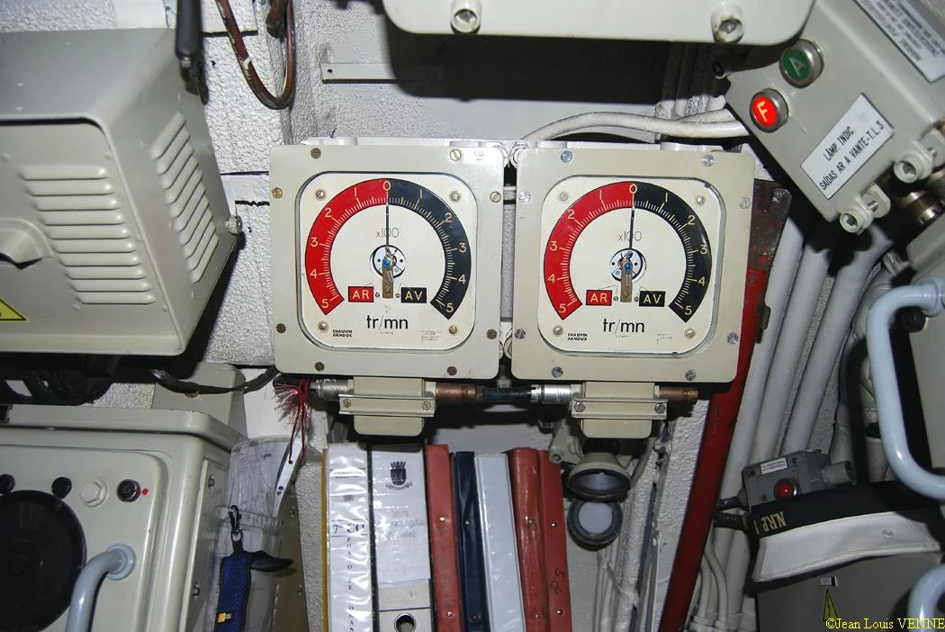 Compte-tours des moteurs