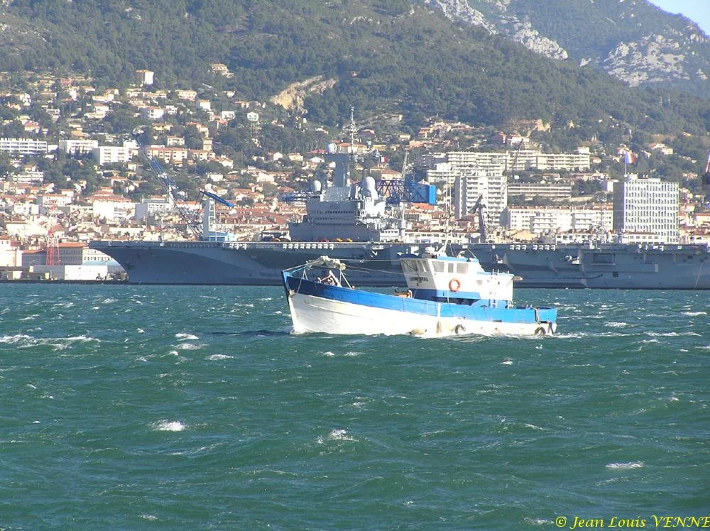 Reprise en main par le patron pêcheur vers midi