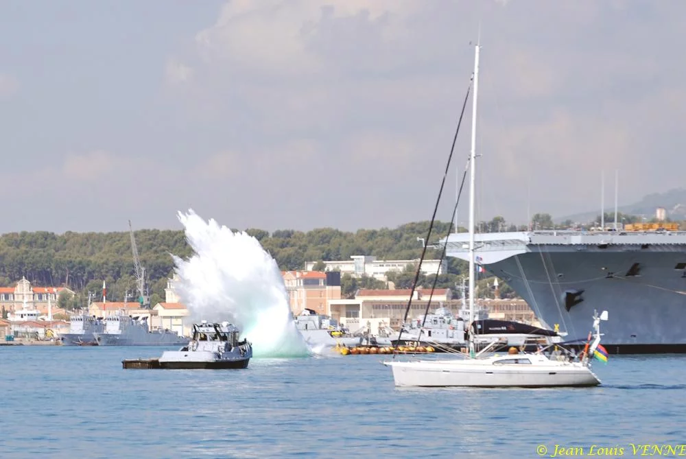 Essais des catapultes du Charles de Gaulle