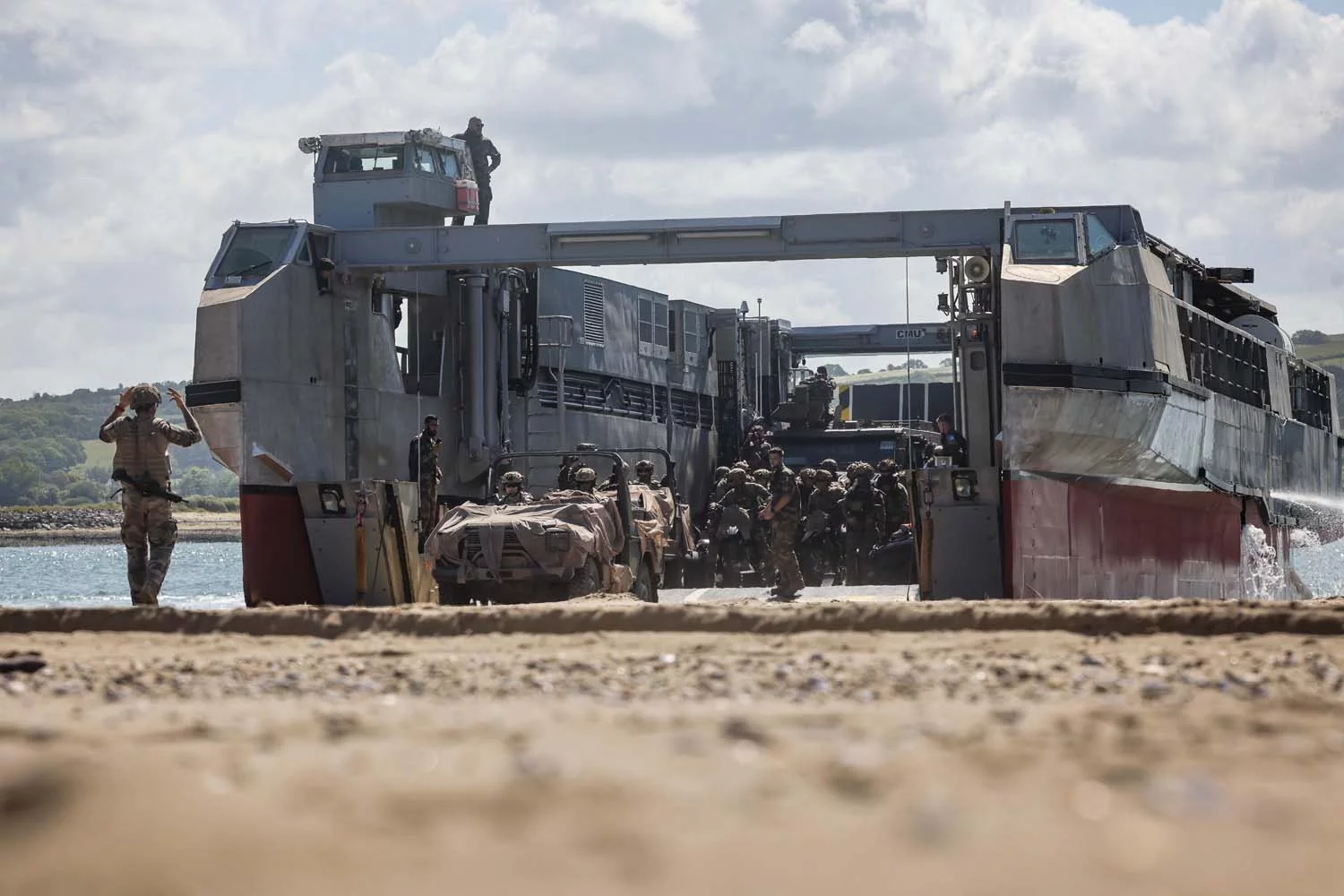 Débarquement franco-britannique sur les plages du Devon
