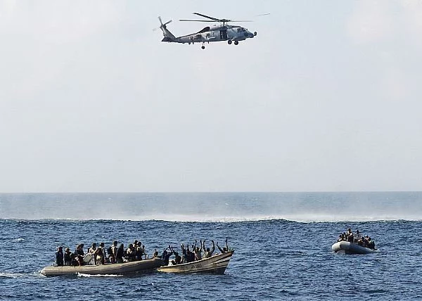 L'US Navy appréhende des pirates