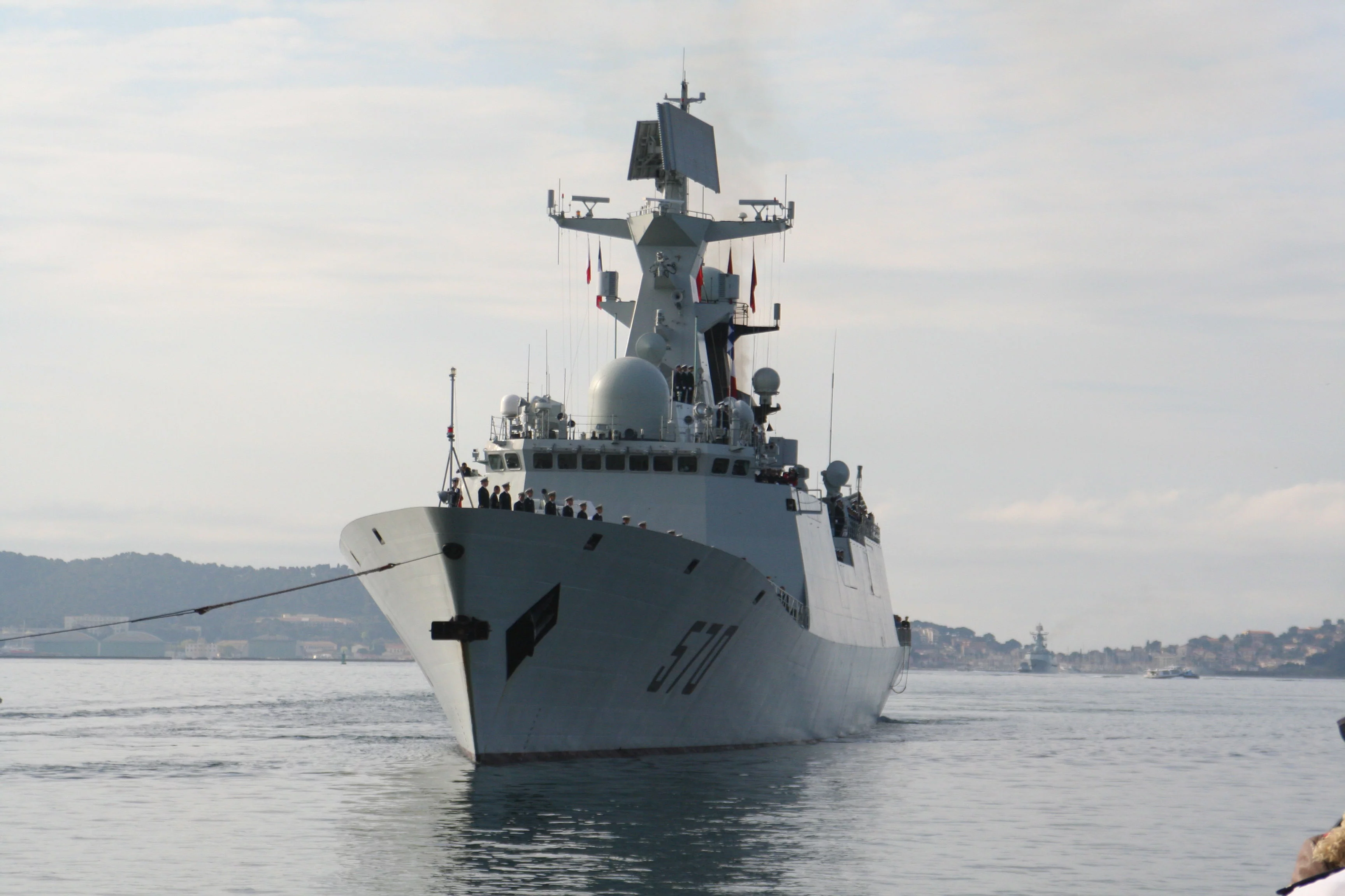 Arrivée à Toulon de la frégate Huangshan