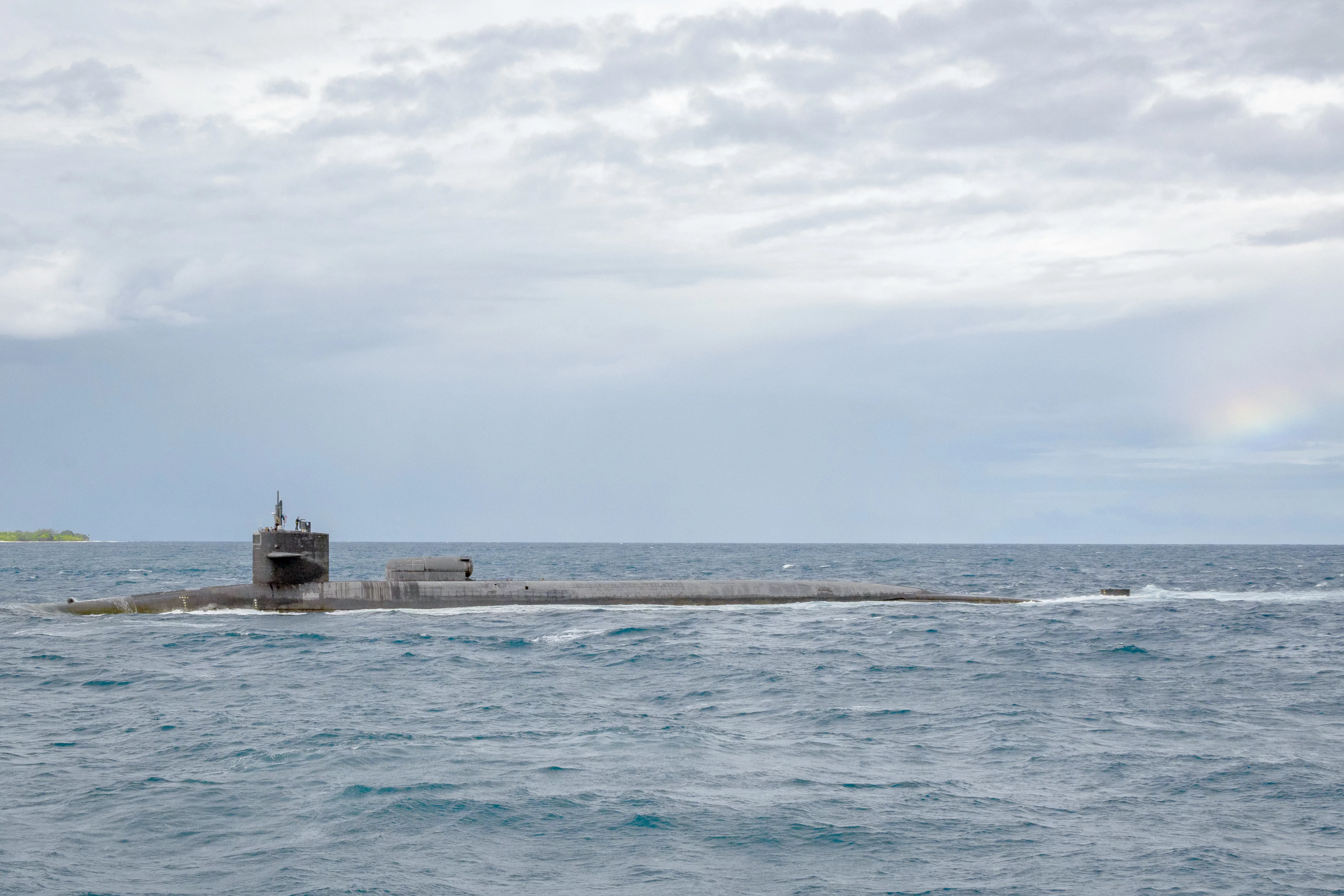 Le sous-marin nucléaire lanceur de missiles de croisière USS Florida