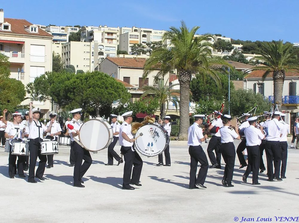 Le bagad du CIN St-Mandrier
