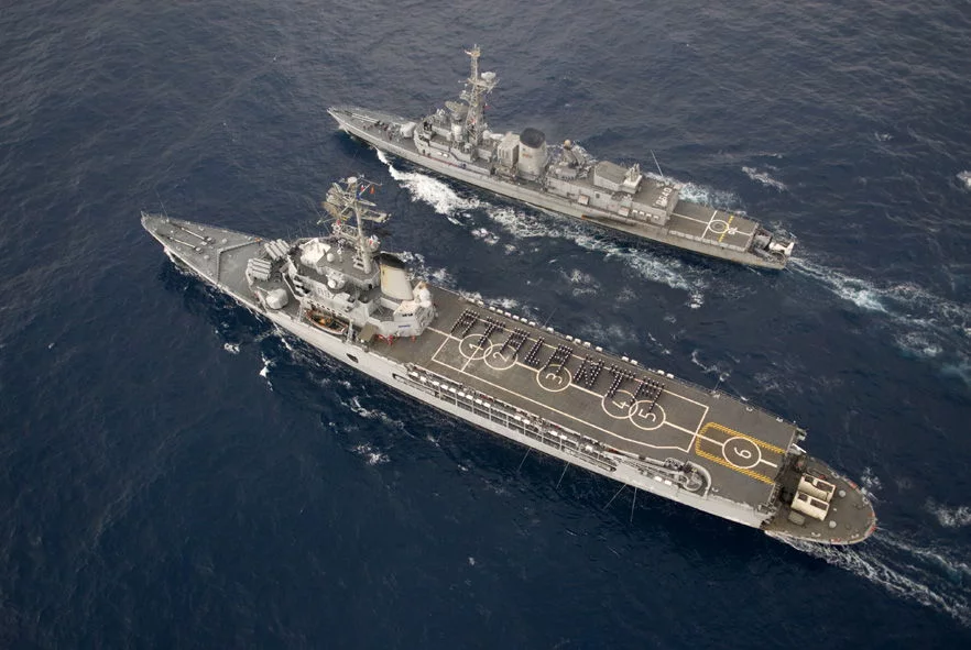 La Jeanne d'Arc et le Georges Leygues