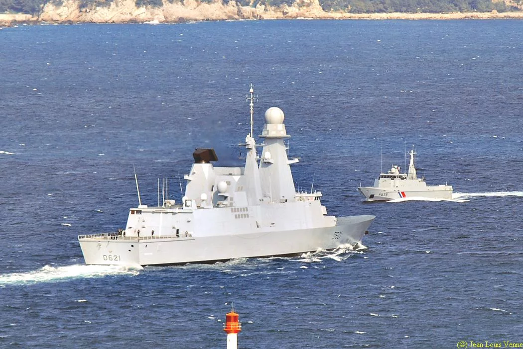 La frégate Chevalier Paul appareille pour sa TLD