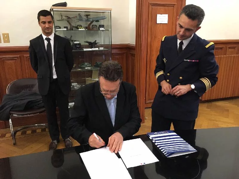 Signature de la convention de partenariat