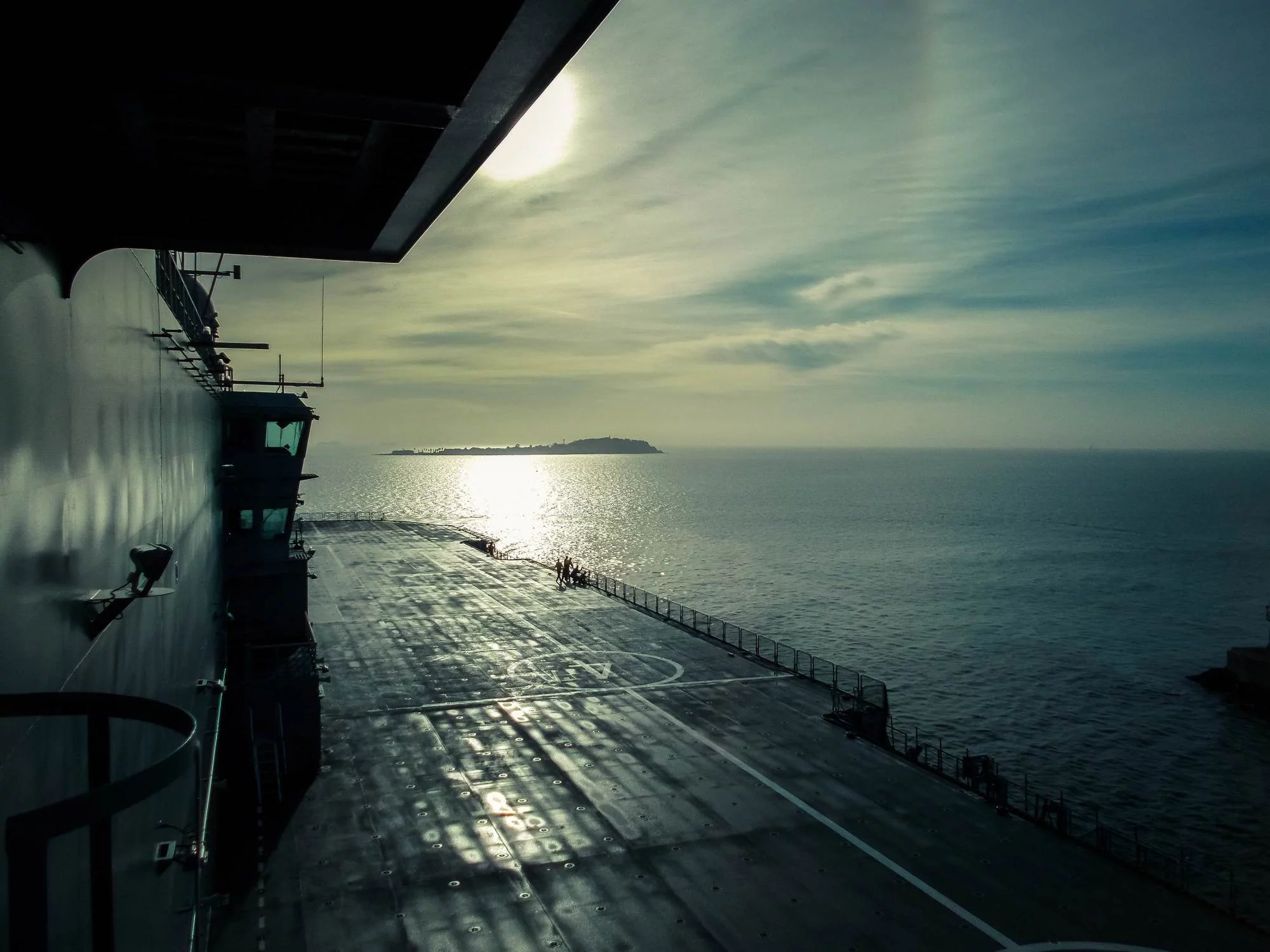 Le Mistral accosté à Dakar