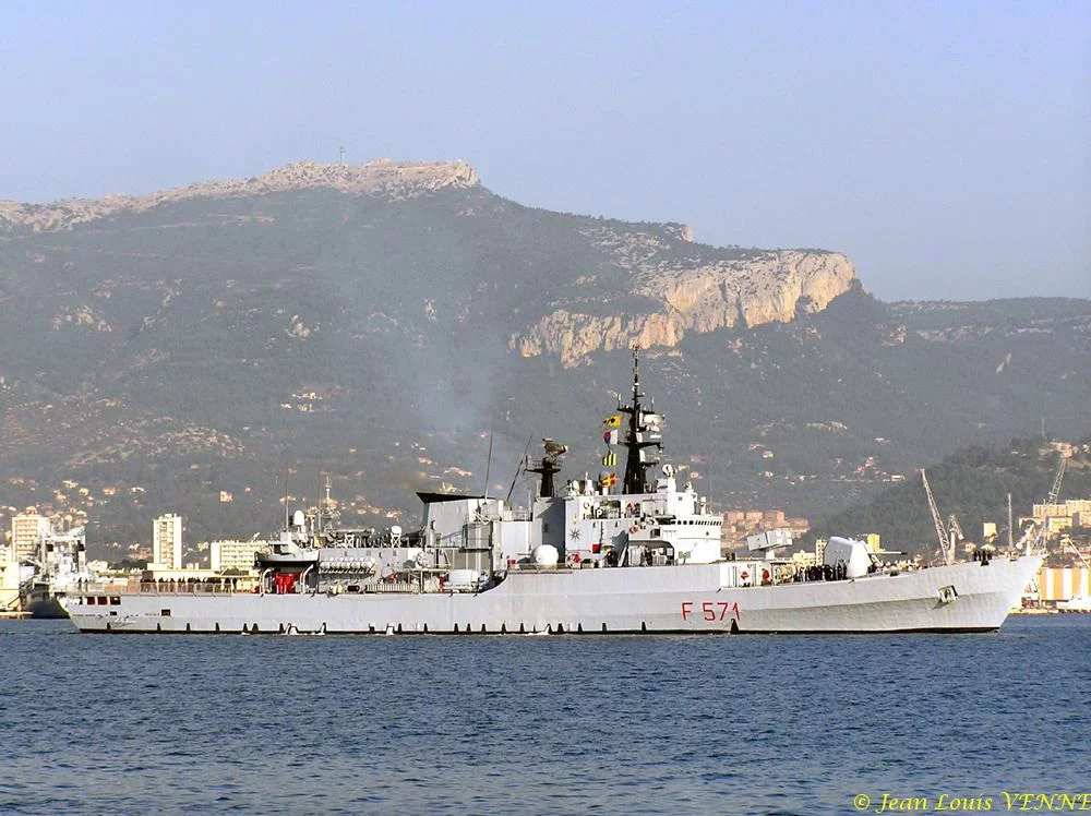 La frégate italienne Grecale