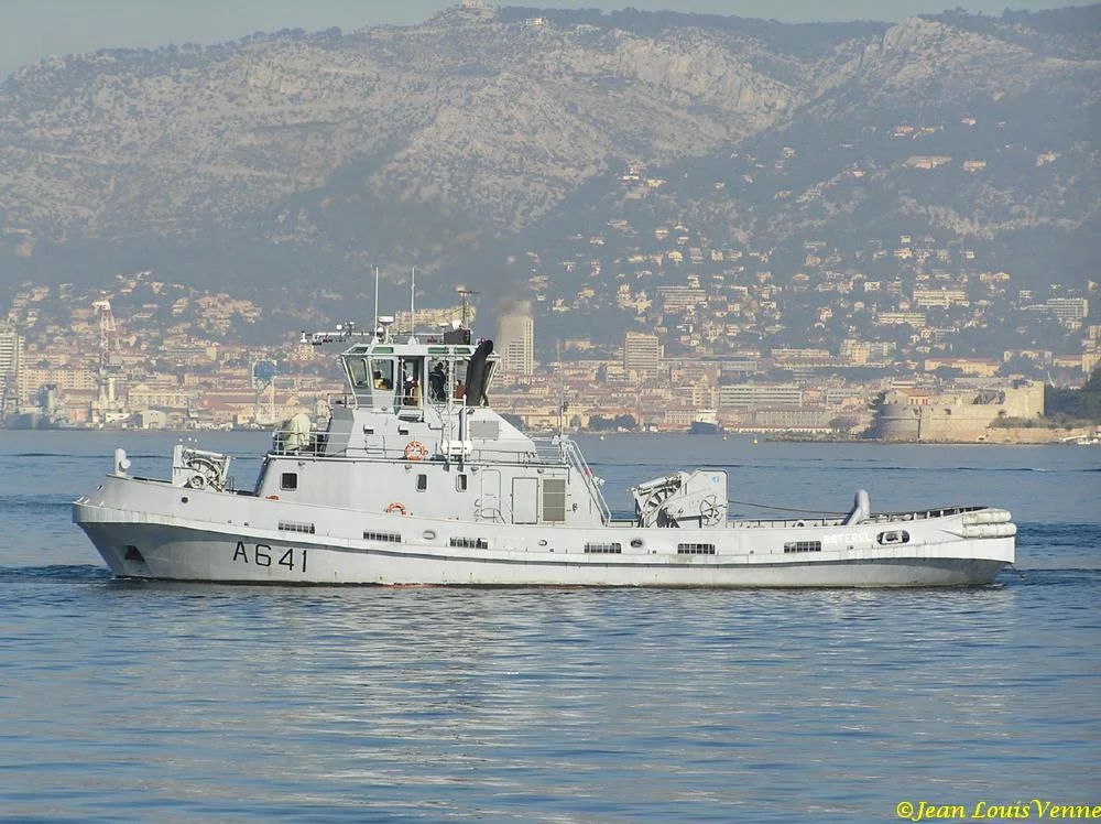 Remorqueurs en action