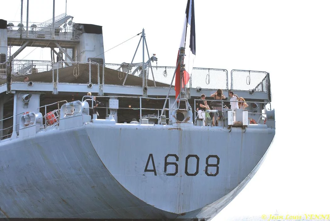 Le BCR Var au mouillage en rade de Bandol