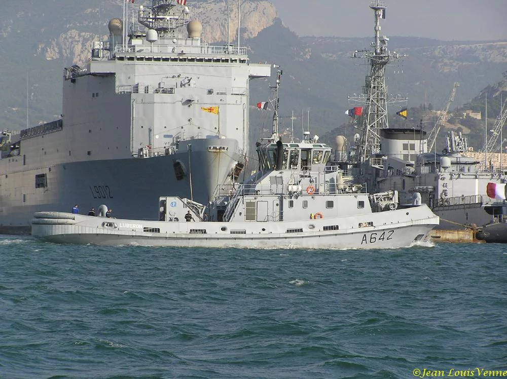 Remorqueurs en action