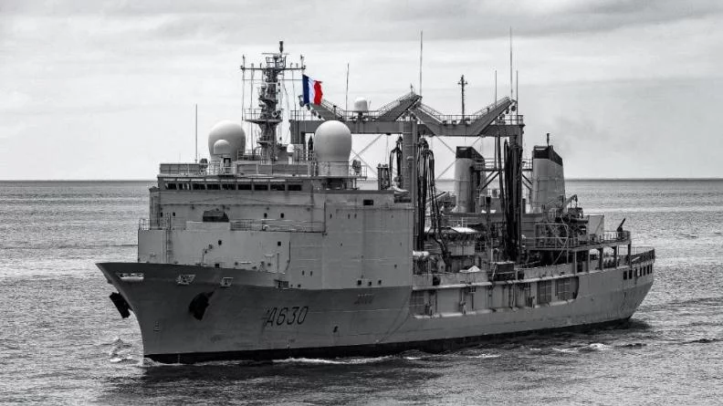 Le bâtiment de commandement et de ravitaillement (BCR) Marne