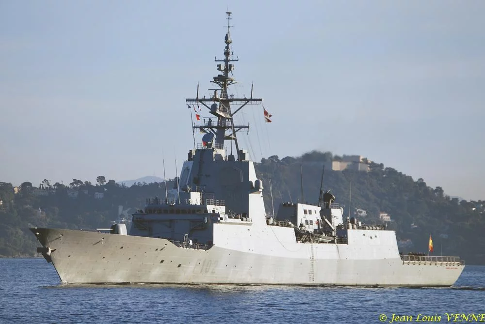 La frégate anti-aérienne espagnole ALMIRANTE DON JUAN DE BORBON