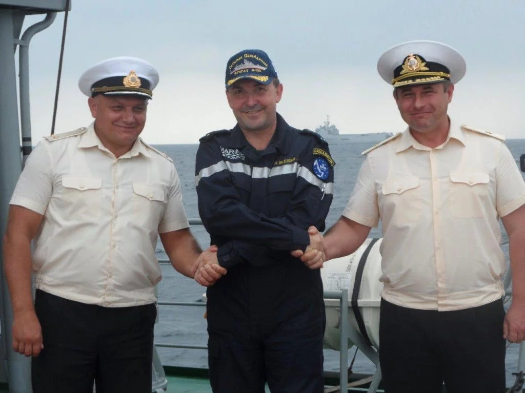 Rencontre avec le commandant du contingent ukranien et avec le commandant de la frégate