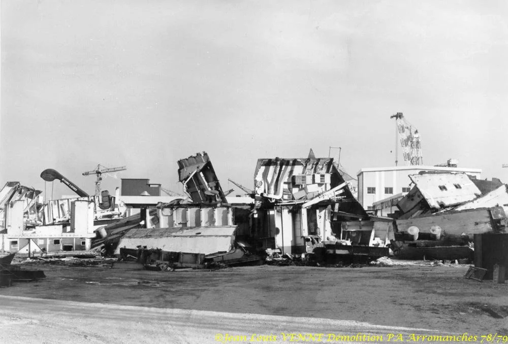 Démolition de l'Arromanches