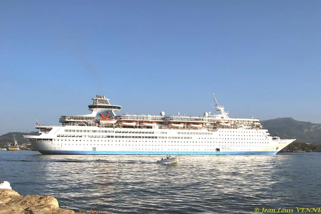 Le paquebot Thomson Destiny fait escale à La Seyne-sur-mer