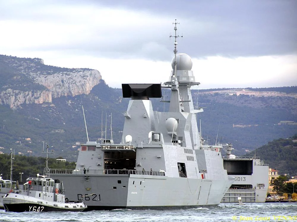 Arrivée à Toulon de la frégate Chevalier Paul