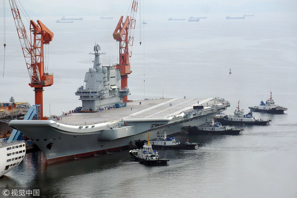 Le porte-avions Type 001A CNS Shandong