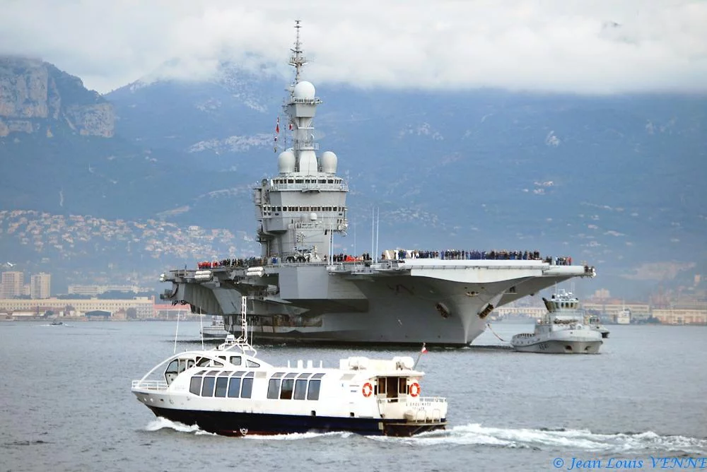 Premier appareillage du Charles de Gaulle après l’IPER