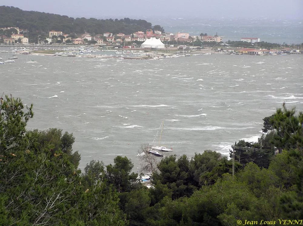 La tempête n’épargne pas le Var