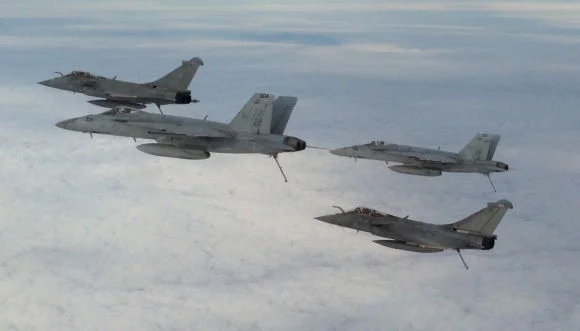 Rafale Marine contre F18