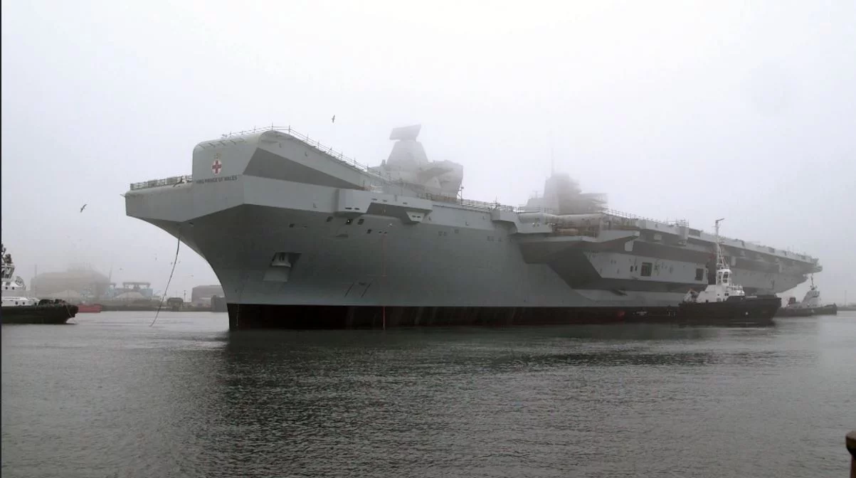 Le porte-aéronefs britannique HMS Prince of Wales