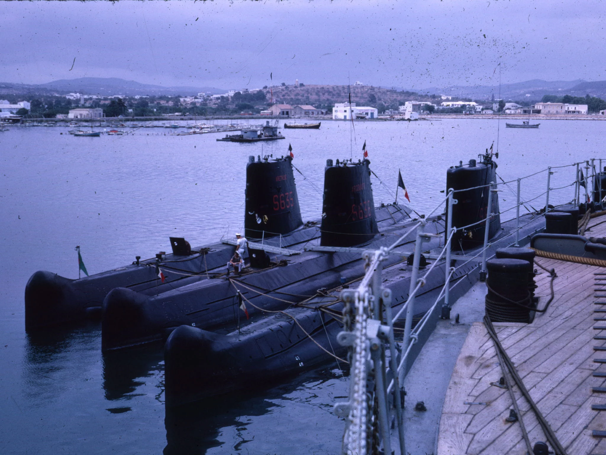 Escale a Ibiza avec 3 autres sous marins et le Gustave Zédé
