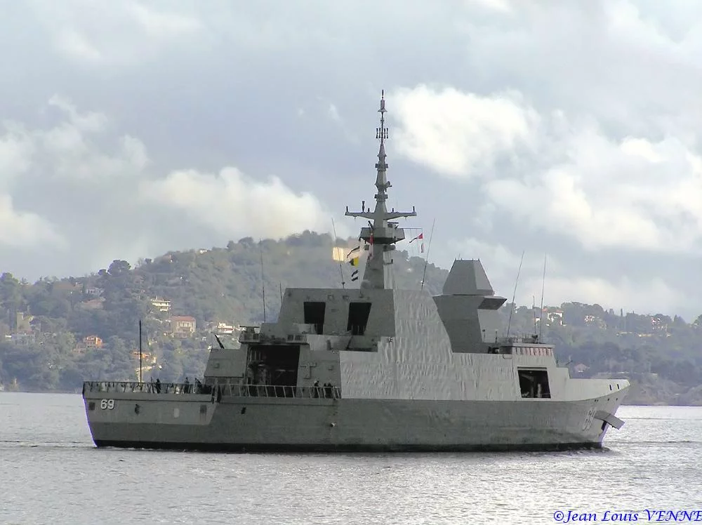 Appareillage de lâ€™Intrepid