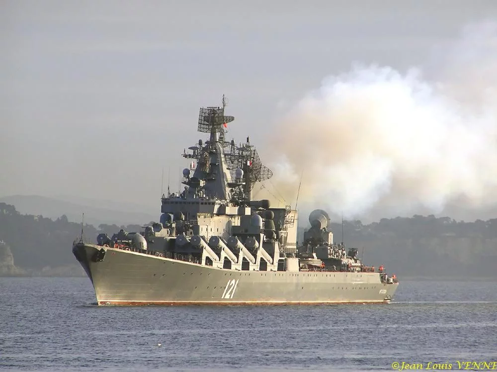 Arrivée Ã  toulon du croiseur Russe Moskva
