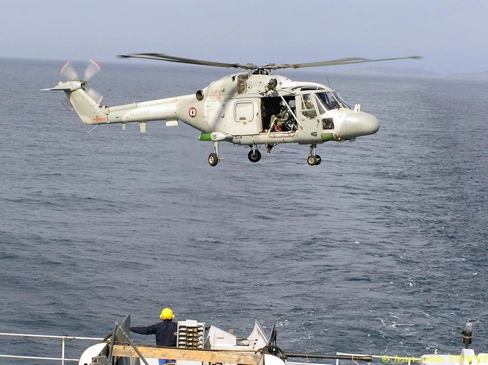 Dernières manœuvres aviation sur le Jules Verne