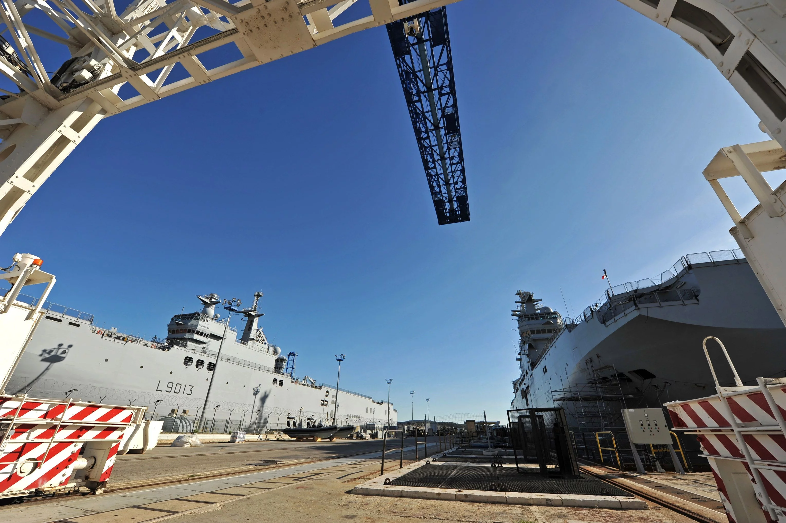 Les deux BPC en entretien aux bassins Vauban