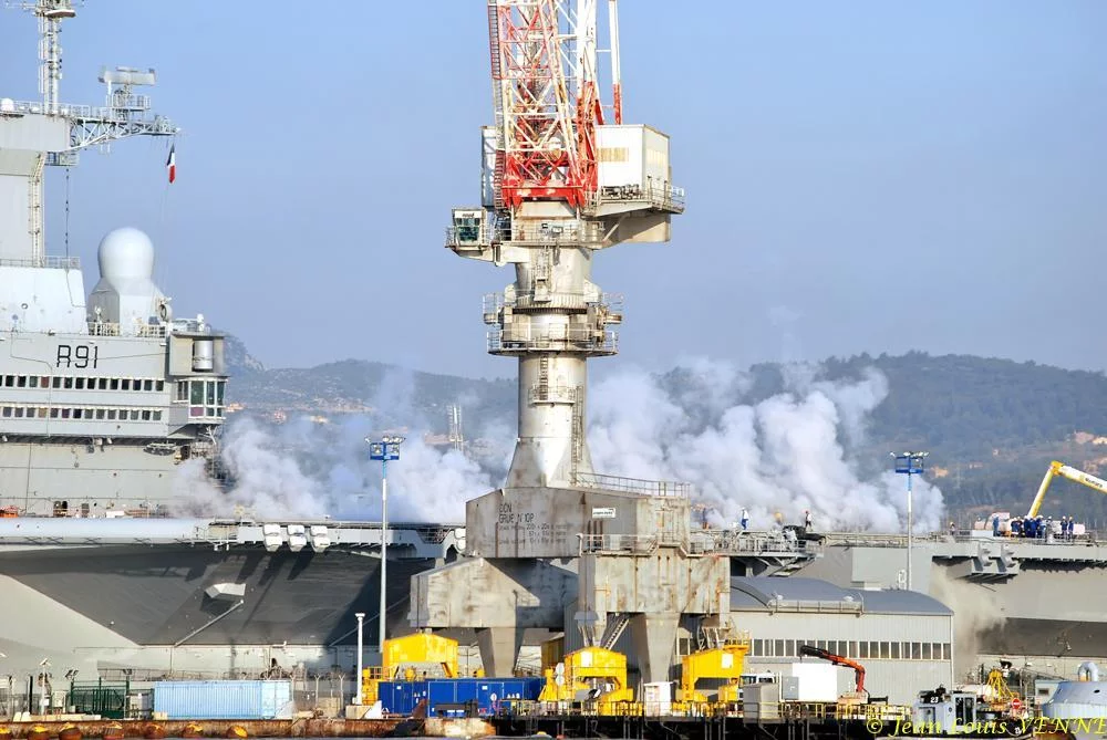 Essais des catapultes du Charles de Gaulle