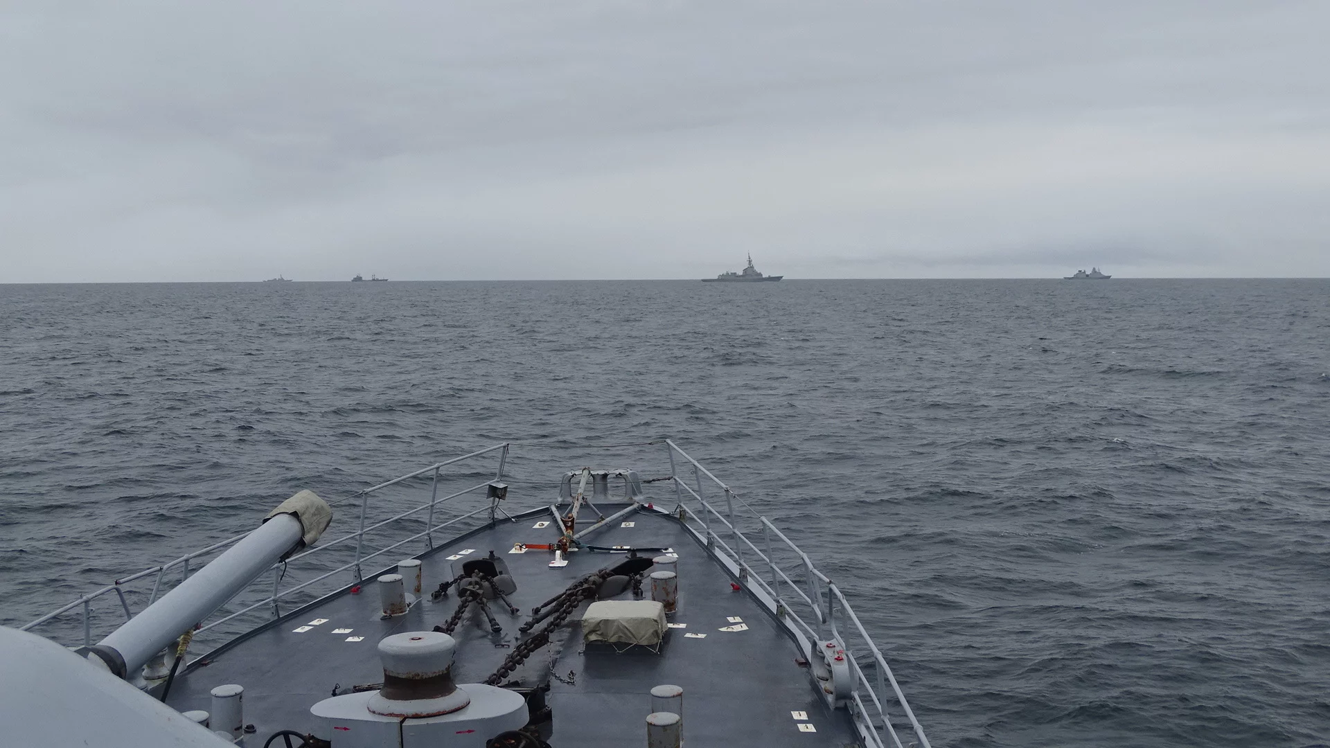 Les participants à l'exercice Joint Warrior depuis le Commandant L’Herminier