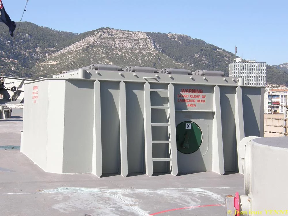 Le système de missiles Sea Sparrow