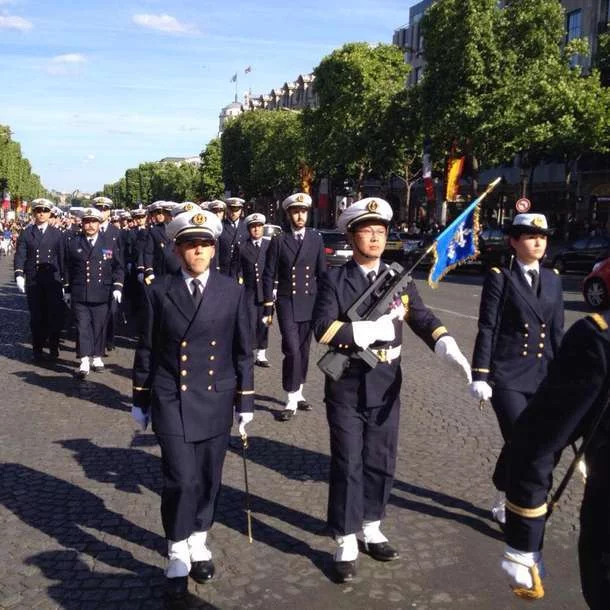 La PMS-M d’Estienne d’Orves au ravivage de la Flamme