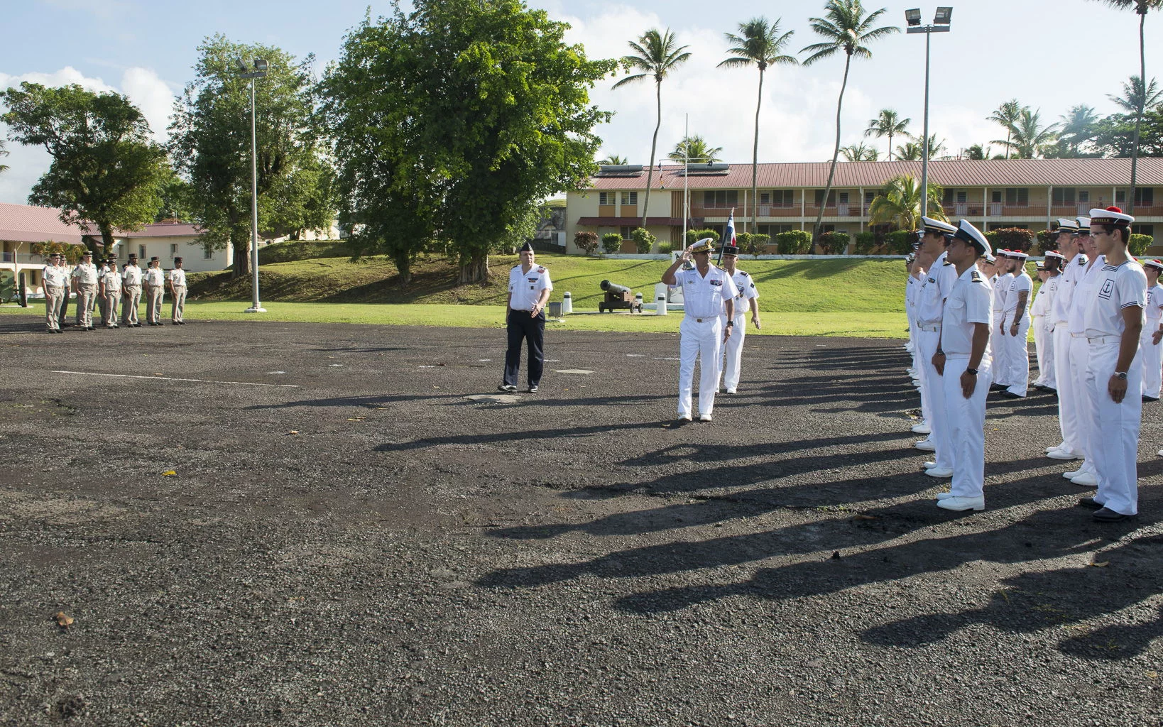 Le contre-amiral Olivier Coupry prend la tête des forces armées aux Antilles