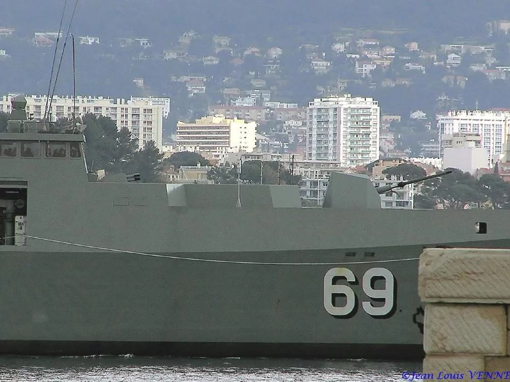 Appareillage de lâ€™Intrepid