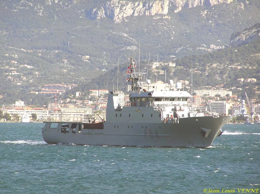 Appareillage de Toulon du Tarifa