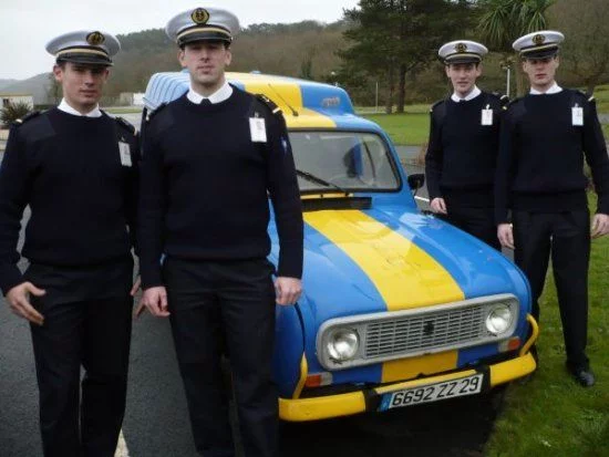 4 élèves de l’Ecole navale Ã  la conquête du désert marocain