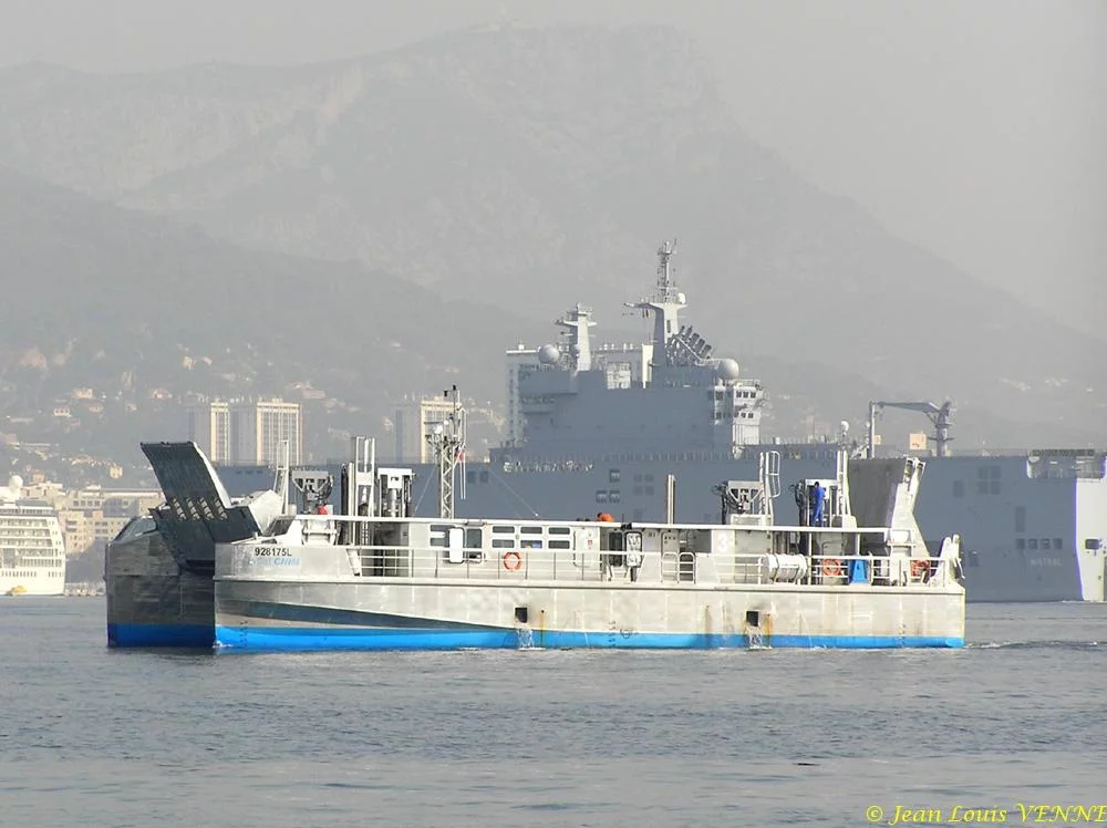 Le nouveau catamaran de débarquement de la CNIM