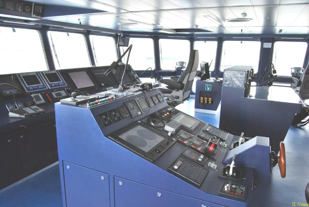 La passerelle du BPC Dixmude