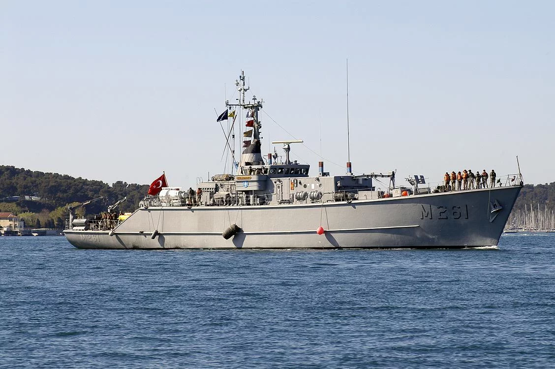 Chasseur de Mines turc Edremit