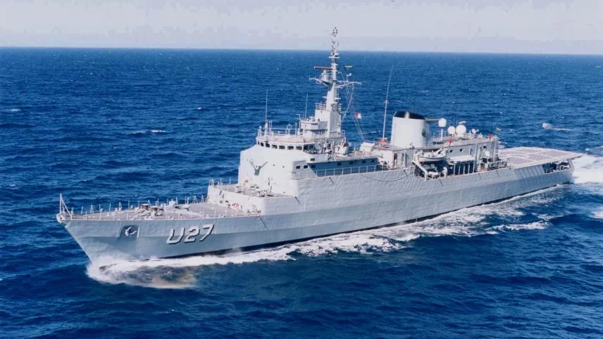 La frégate brésilienne Brasil