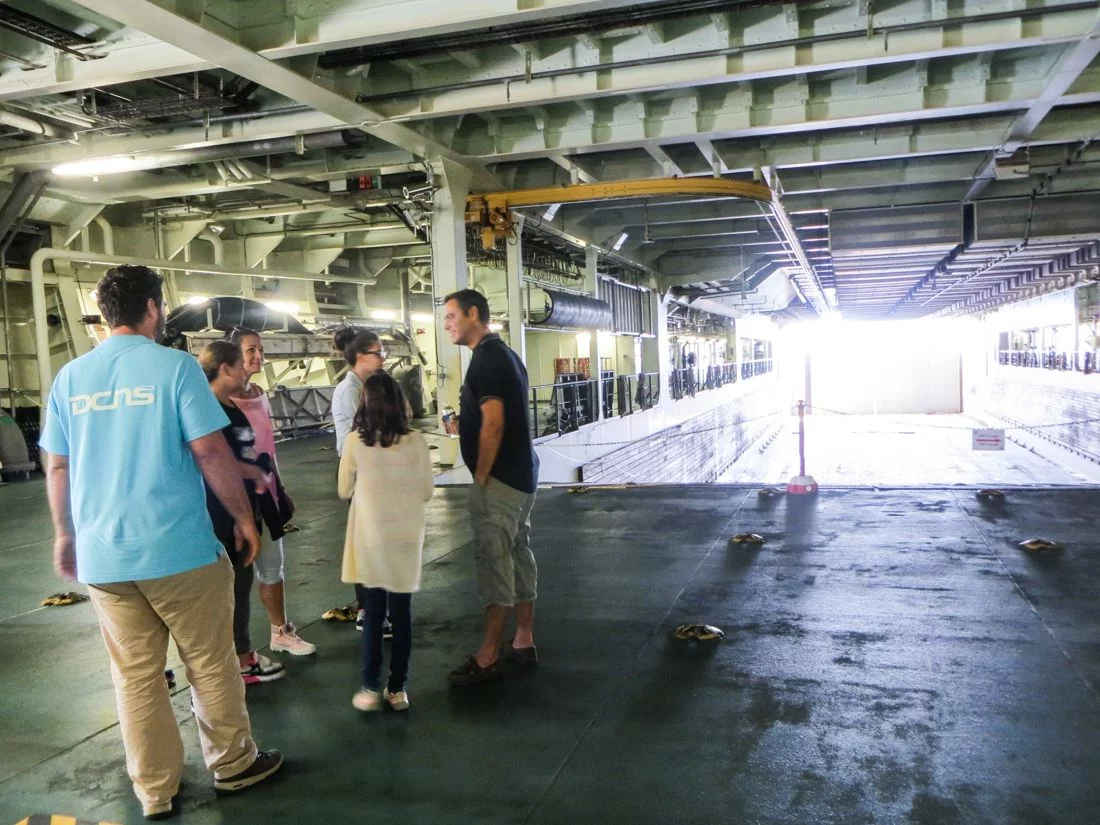 Journée portes ouvertes de DCNS à bord du BPC Dixmude