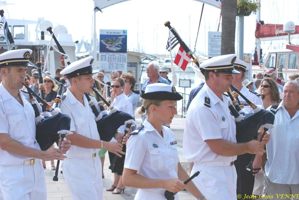Le bagad du CIN St-Mandrier