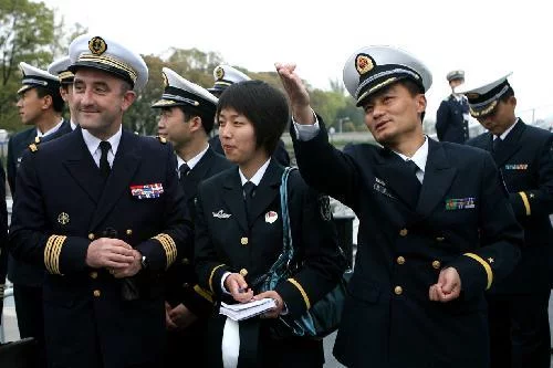 Accueil par les autorités Chinoises